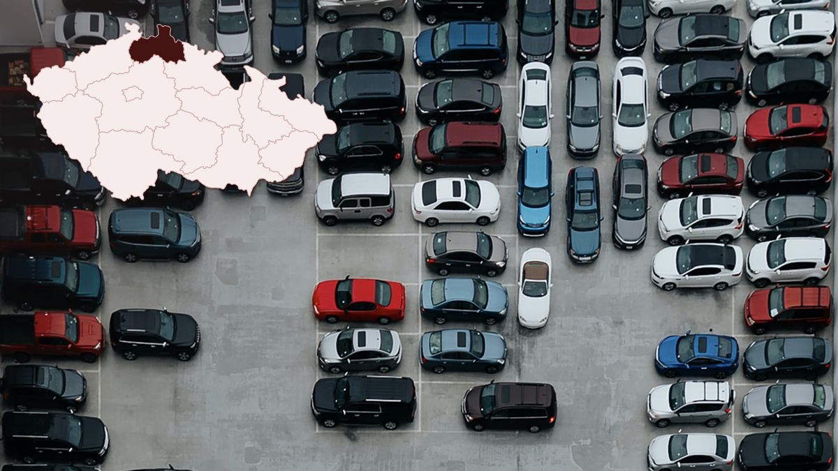 Spravedlivé parkování na českých sídlištích? Řešením je automat, tvrdí politik